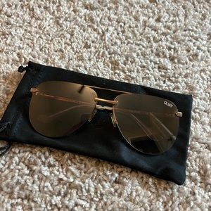 Quay Gold SUNNIES